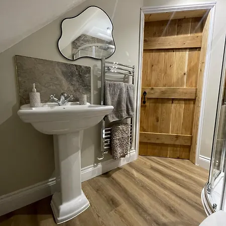 Roseberry Barn, Bullamoor, Northallerton, North Yorkshire Apartment